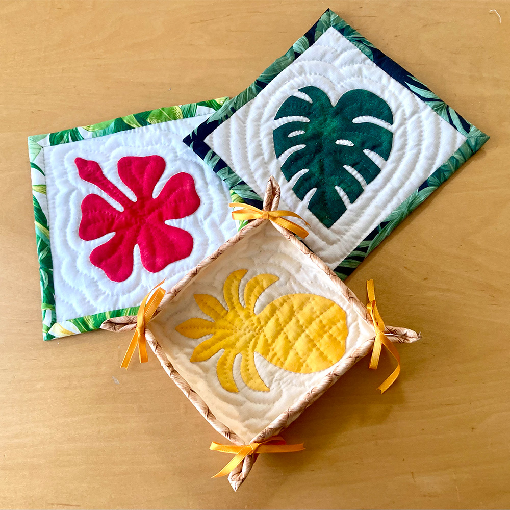 ミニタペストリー